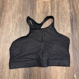 Zyia Women’s Black Racerback Seamless Bralette